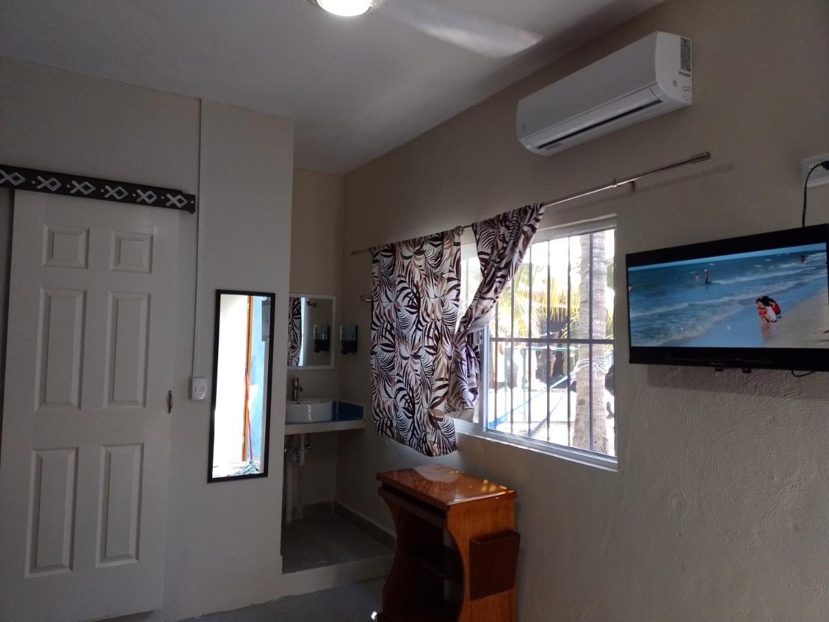 Blue Magic Hostel Cozumel Exterior photo