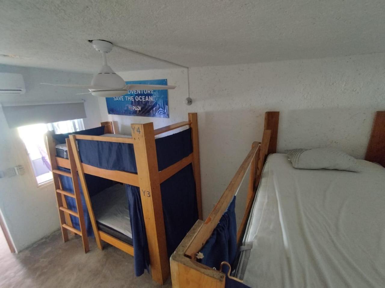 Blue Magic Hostel Cozumel Exterior photo